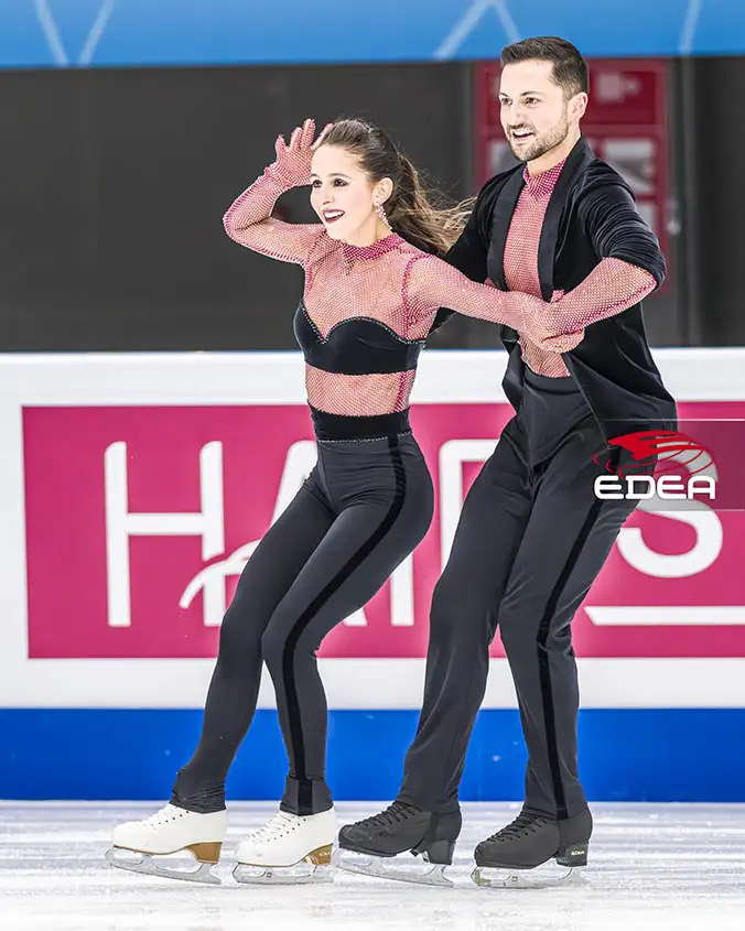 Ice Gallery Skates U.S.
